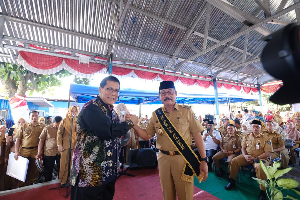 Wabup Gowa Dikukuhkan Sebagai Bapak Asuh Anak Stunting