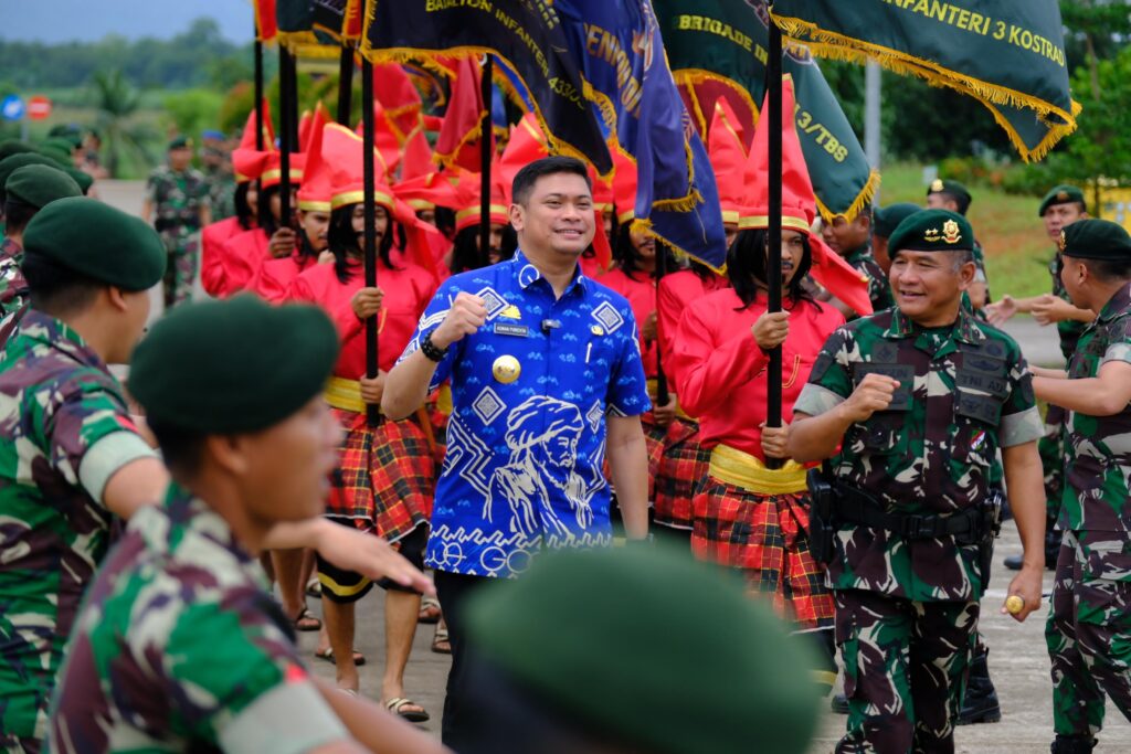 Berkunjung Ke Pangdivif 3 Kostrad, Bupati Adnan Pamit Jelang Akhir Masa Jabatan