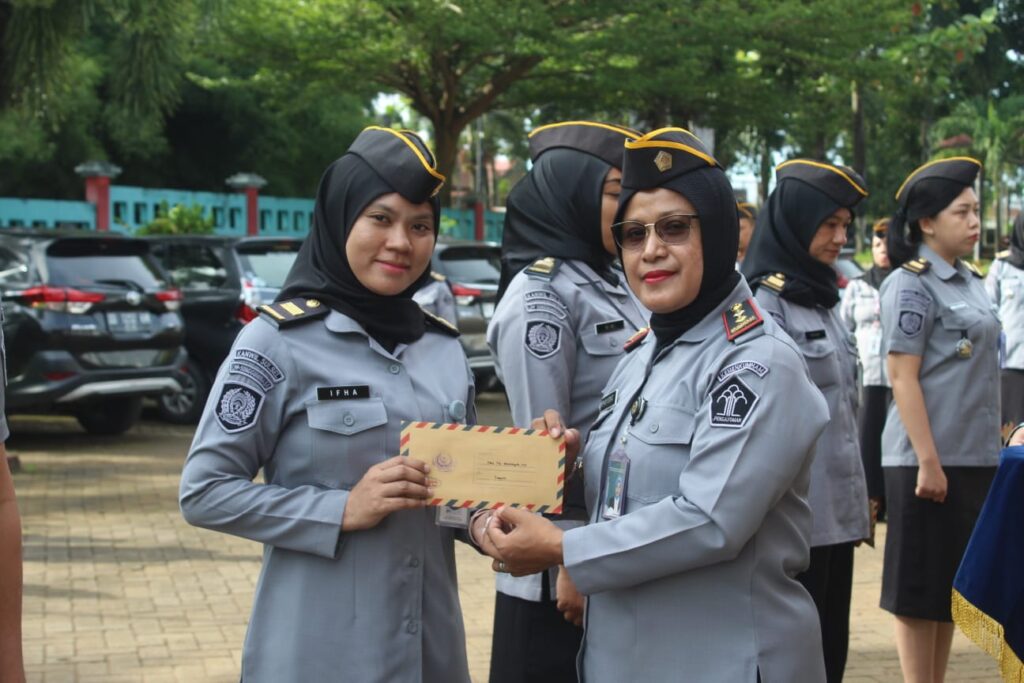7 Pegawai LPP Sungguminasa Naik Pangkat, Kalapas: Tingkatkan Profesionalitas!