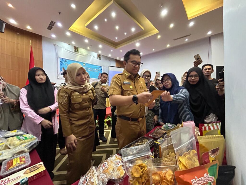 Promosikan Produk UMKM ke Pasar Modern, Wabup Gowa Minta Pelaku Usaha Tingkatkan Kualitas Kemasan