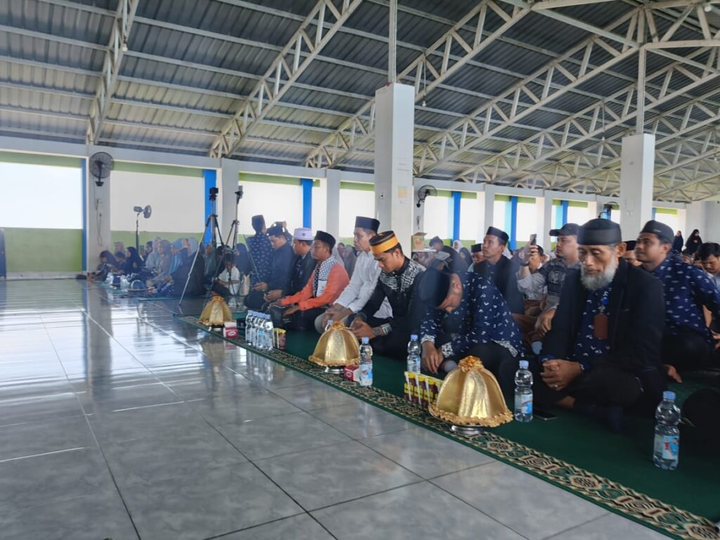 SIT Al Qalam Gowa Undang Ustaz Muzammil Hasballah dalam Peluncuran SPMB
