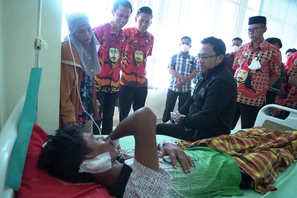 Uluran Tangan Pemerintah Gowa Selamatkan Saiful dari Luka Busur, Biaya Pengobatan Ditanggung Penuh
