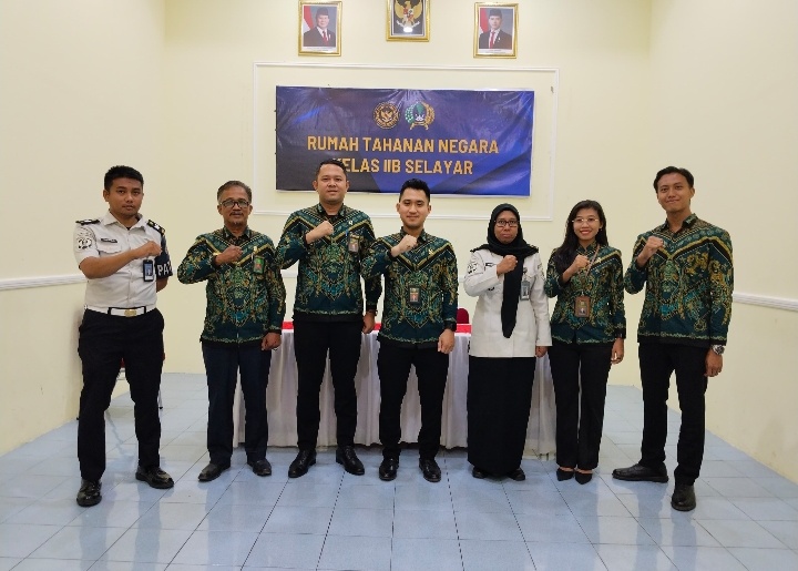 Pastikan Putusan Pengadilan Dilaksanakan, Hakim Wasmat Cek Warga Binaan Rutan Selayar