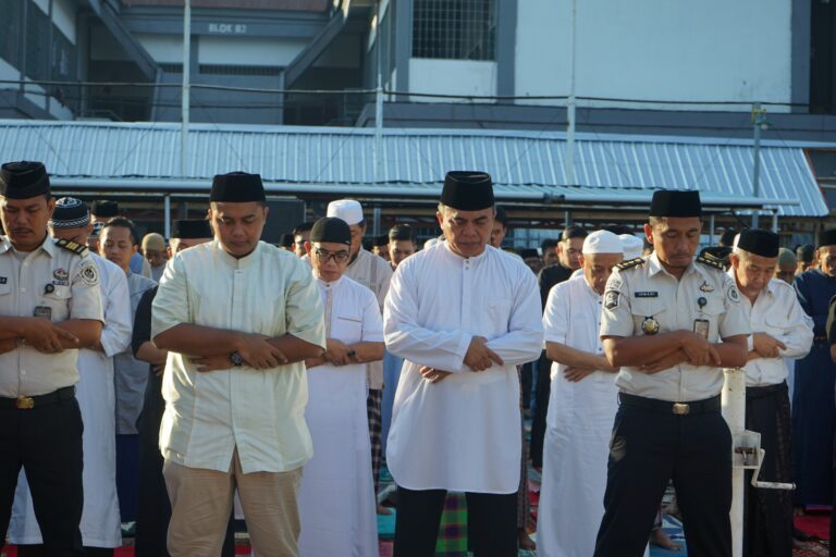 Khidmat dan Penuh Kebersamaan, Lapas Makassar Gelar Shalat Idul Adha 1447 Hijriah Bersama Warga Binaan
