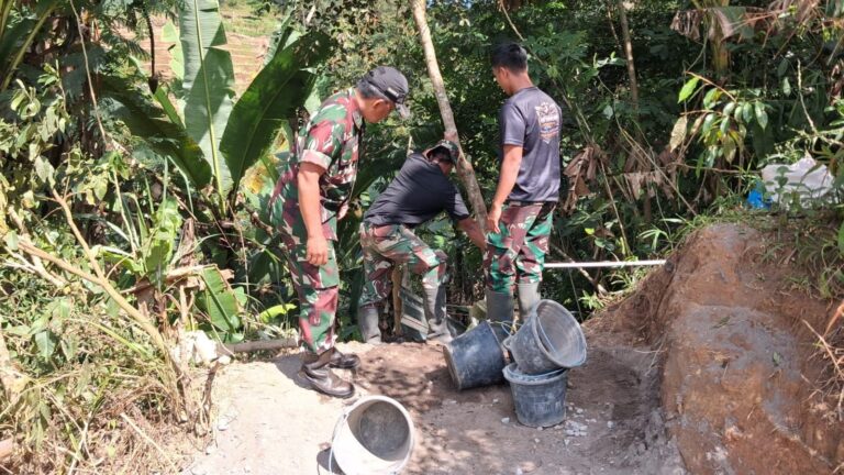 Kiprah Personel Gabungan TNI Bangun 3 Jembatan Beton Tahap VI di Kabupaten Gowa