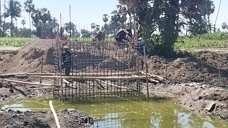 Kodim 1409/Gowa Pacu Pembangunan Jembatan Beton Tahap VI di Bontonompo Selatan