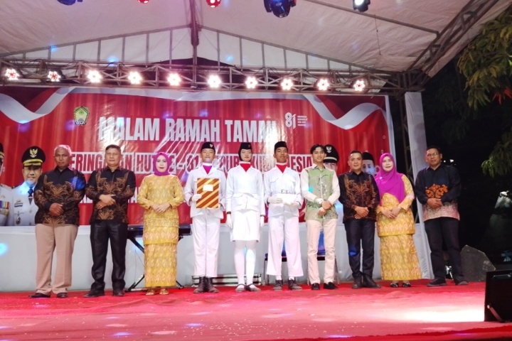 Pesta Rakyat & Ramah Tamah HUT RI Ke-81 Kecamatan Pallangga Meriah, Dihibur Artis Daerah