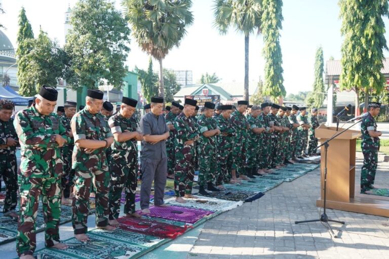 Wujud Ikhtiar dan Taqwa, Kodim 1409/Gowa Gelar Sholat Istisqa dan Do’a Bersama
