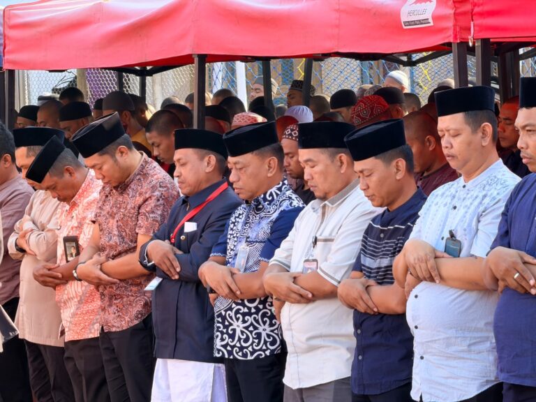 Lapas Narkotika Sungguminasa Gelar Shalat Istisqa, Pegawai dan WBP Bersama Memohon Turunnya Hujan
