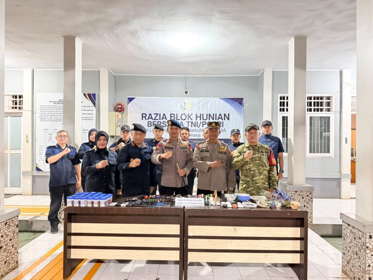 Libatkan Brimob dan TNI dalam Razia Blok Hunian, Lapas Narkotika Sungguminasa Serius Berantas Narkotika dan Pelanggaran