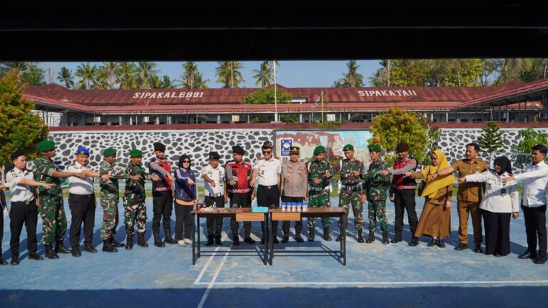 Rutan Sengkang Libatkan Puluhan TNI-Polri Geledah Kamar Hunian, BNK Wajo Gelar Tes Urine