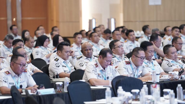 Dorong Evaluasi Kinerja Berujung Aksi Nyata, Kalapas Makassar Ikuti Rakornas Kemenimipas