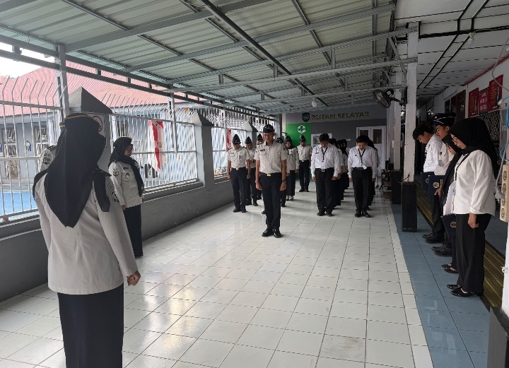 Jajaran Rutan Selayar Mengheningkan Cipta, Kenang ASN Kabupaten Jayawijaya yang Gugur dalam Tugas