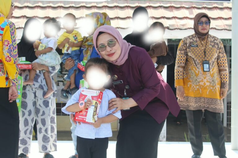 Sentuhan Kemanusiaan di Balik Jeruji: Lapas Bagikan Susu hingga Perlengkapan Bayi bagi Anak Bawaan Narapidana